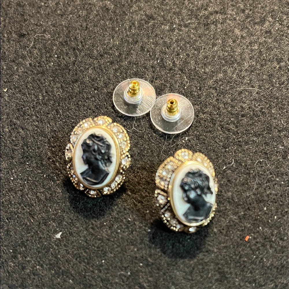 Elegant Gold and Black Cameo Earrings